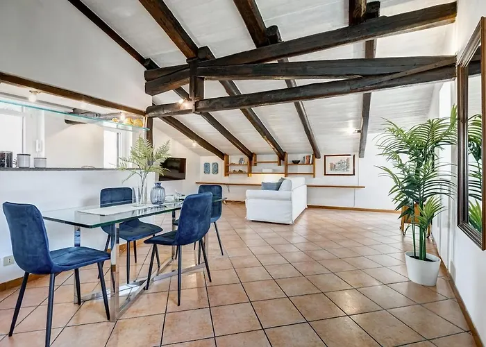Trevi Legend Penthouse Rom