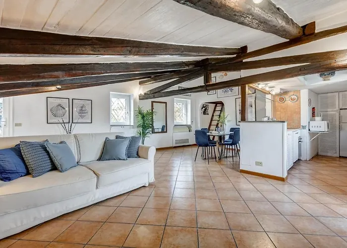 Trevi Legend Penthouse Daire Roma