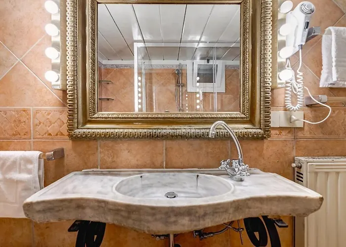 Trevi Legend Penthouse Daire *