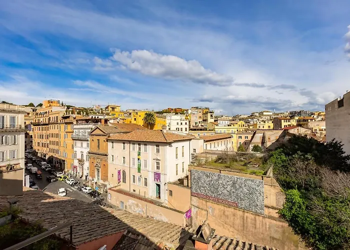 Trevi Legend Penthouse Rom