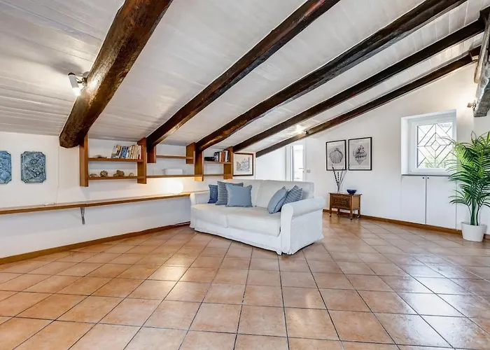 Trevi Legend Penthouse